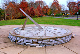 https://sundials.org/images/NASS_Articles/nass_news_2015_oct_cranford_dial.jpg